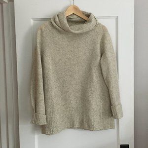 Aritzia Community Plutarch Sweater